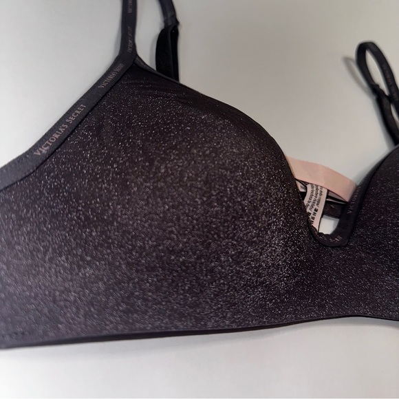 Victoria’s Secret T-Shirt Lightly Lined Wireless Bra 34A Glitter Black - Picture 4 of 10